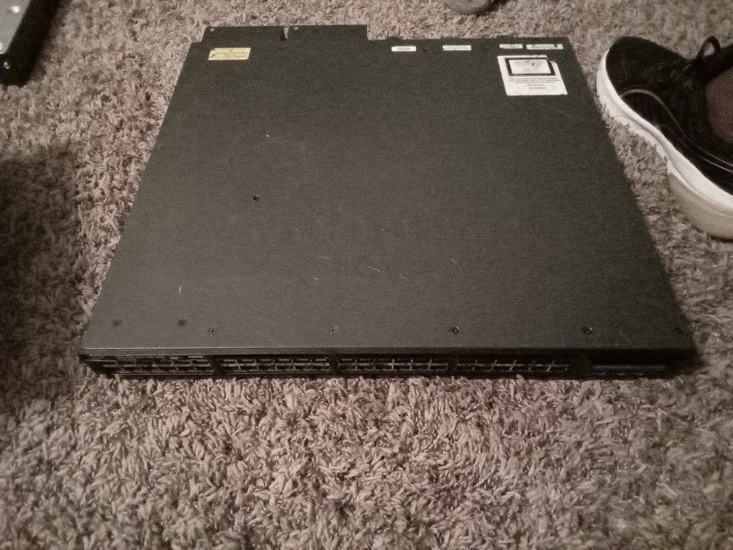 Cisco 3650 Catalyst Ws-3650-48FS - V02 2PSU SWITCH