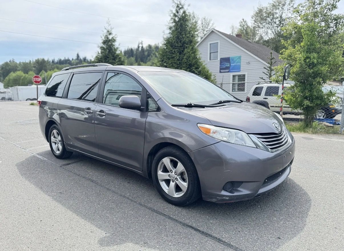 2017 Toyota Sienna