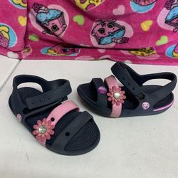 Girl Crocs Size 9