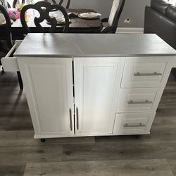 Kitchen Island With Cabinets And Bar Stools 
