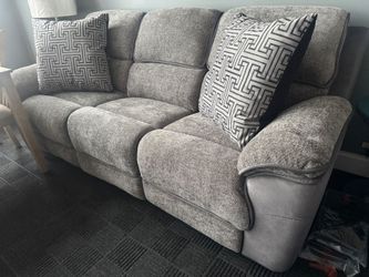 BIG SALE! BRAND NEW RECLINING SOFA