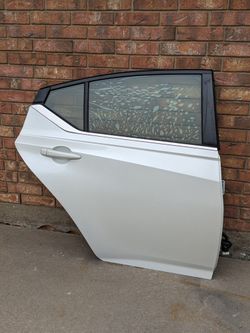 2019-2025 Nissan Altima Rear Right Door