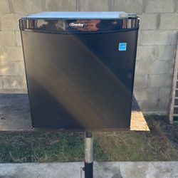 Danby Mini  Fridge