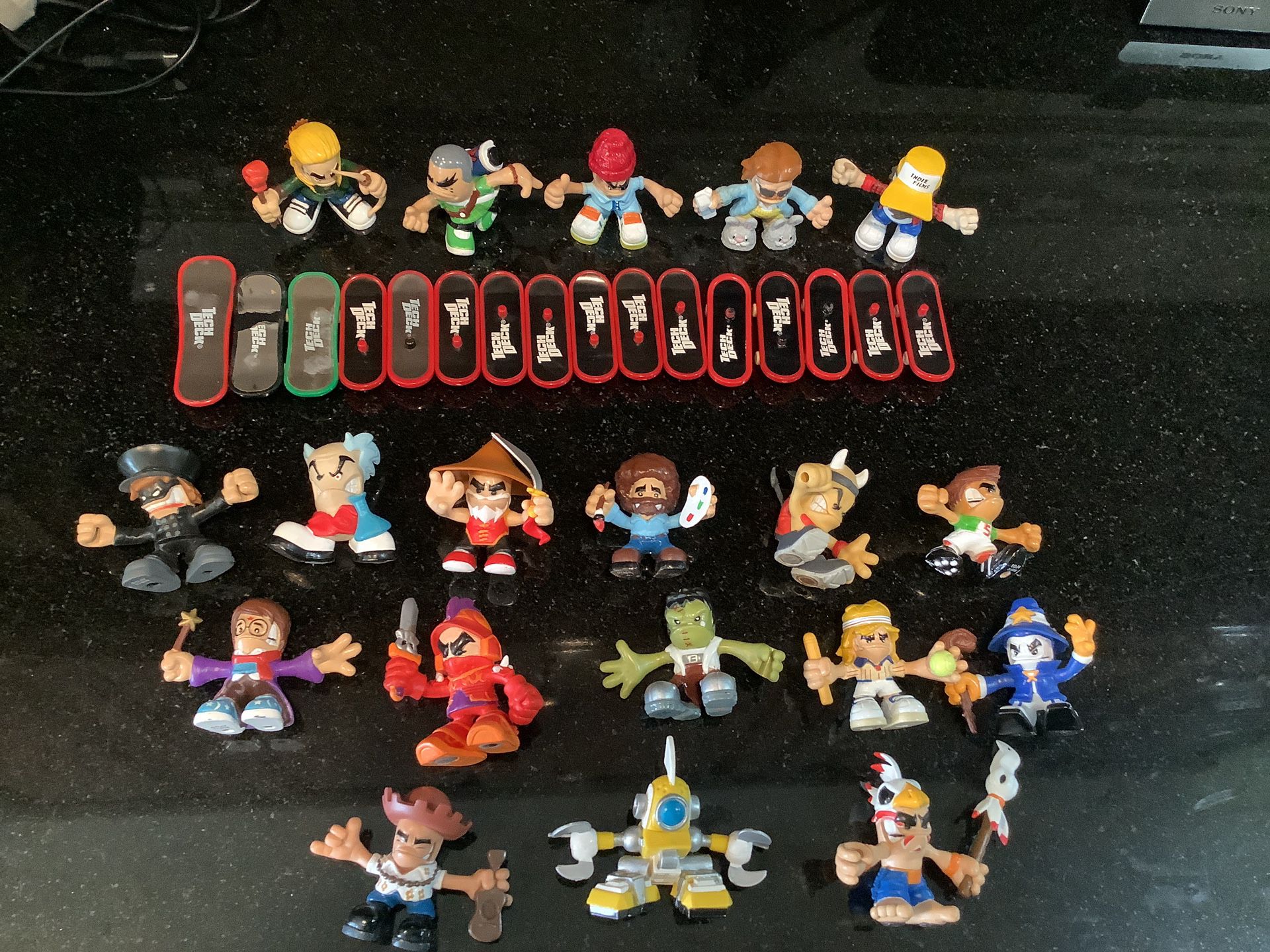 Tech Deck Dudes and other Magnetic Skater Toys, 35 Pieces All Together 