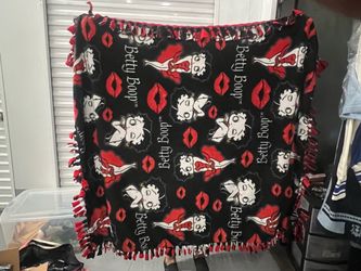Betty Boop Fleece Tie Blanket