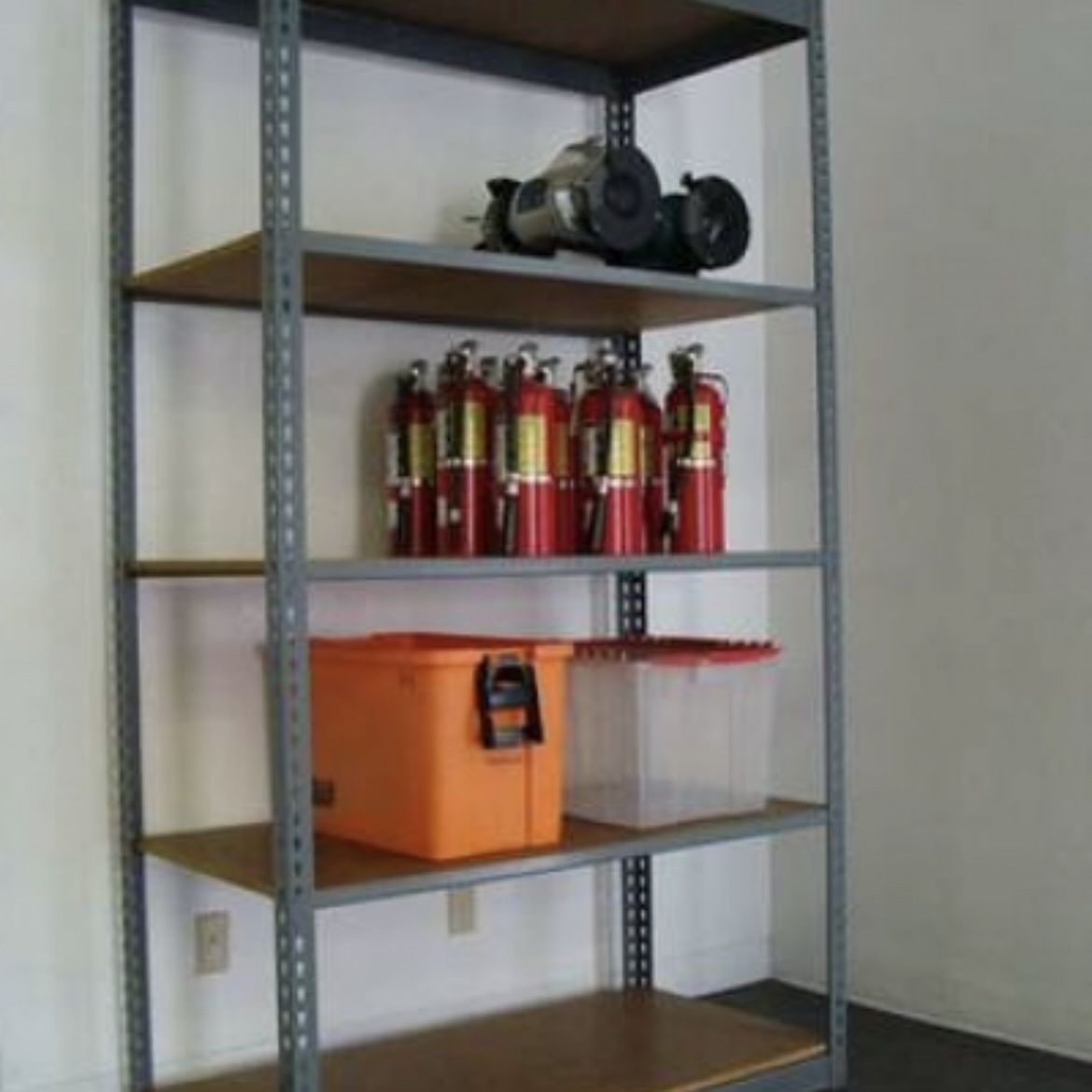 Garage Shelving 48 in W x 24 in D New Industrial Boltless Warehouse Racks stinger than Homedpot Lowes Costco Delivery Available