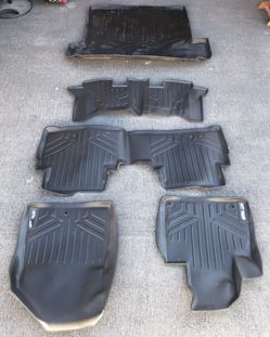 MaxLiner All Weather Floor Mats (3 Rows) For Kia Sorento