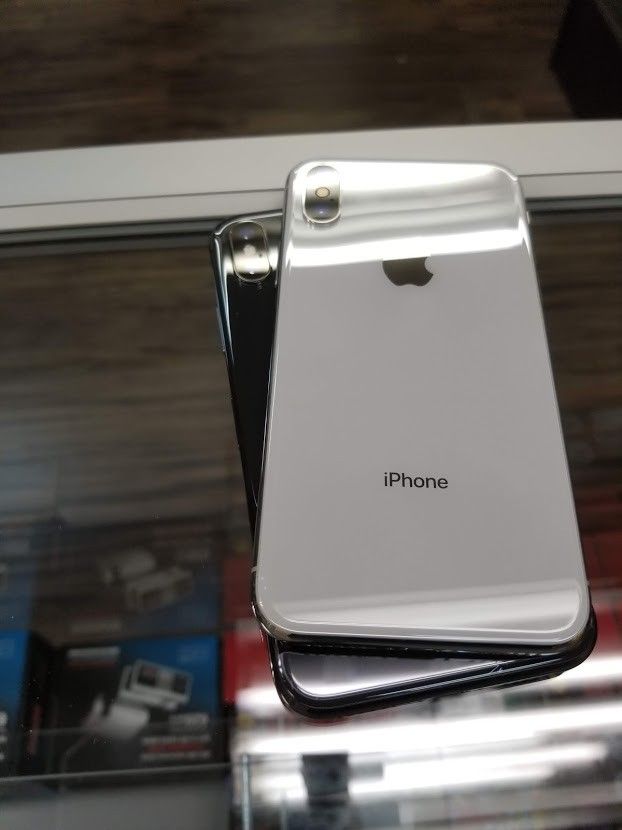 iphone X Unlocked/PLUS free warranty