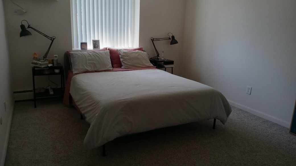 Queen Bed