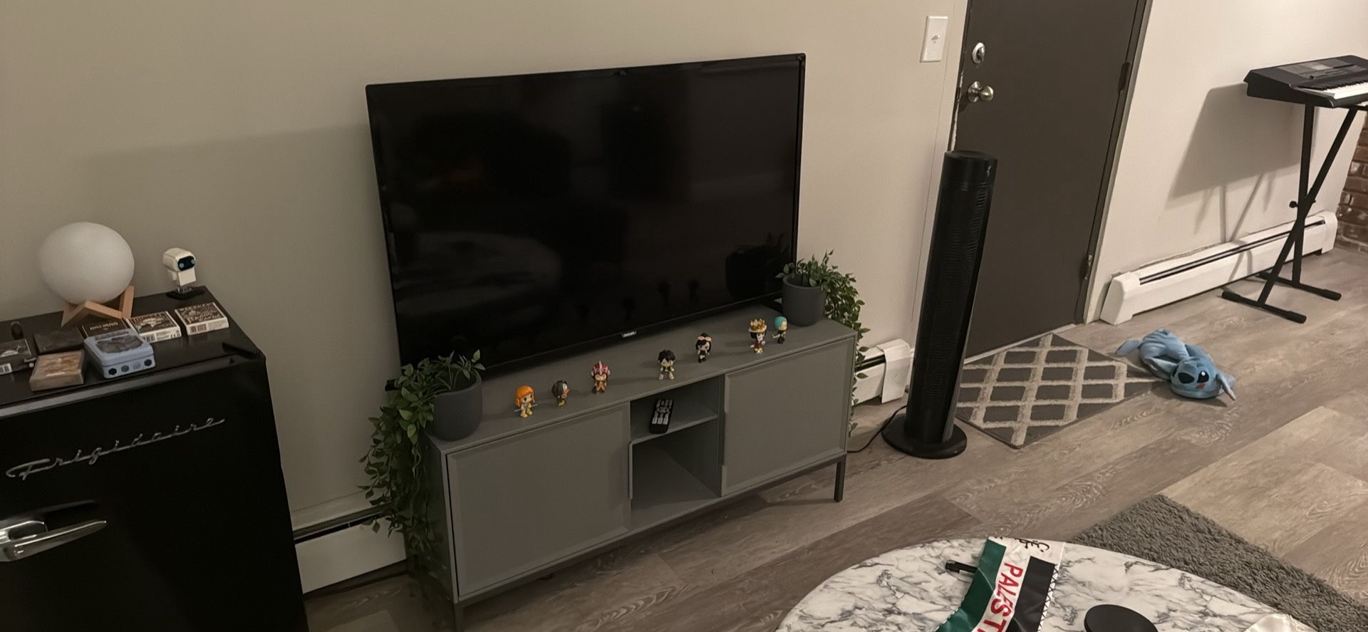 Metal TV Stand