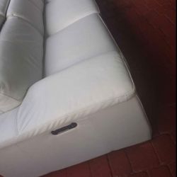 SECTIONAL GENUINE 100% LEATHER RECLINER ELECTRIC WHITE COLOR.. DELIVERY SERVICE AVAILABLE ✅💥🚚