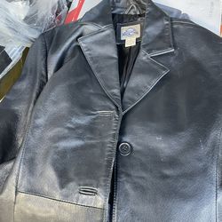 Men’s Leather Jacket