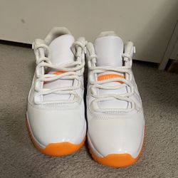 VNDS JORDAN 11 CITRUS LOW  SIZE 9 IN MEN 