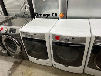 MAYTAG WASHER AND DRYER SET 