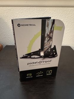 Geometrical Pocket Tripod