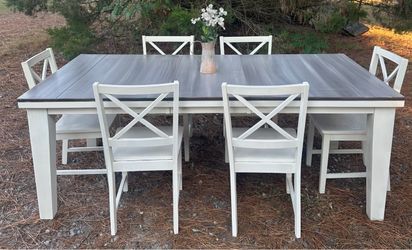 Dining set  leaf and 6 chairs