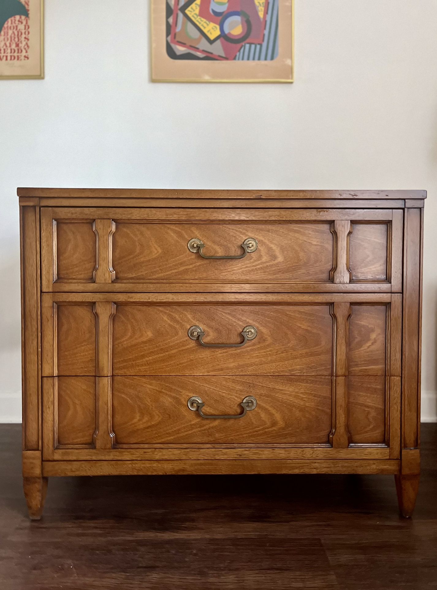Vintage Drexel 3-Drawer Dresser – Solid Wood