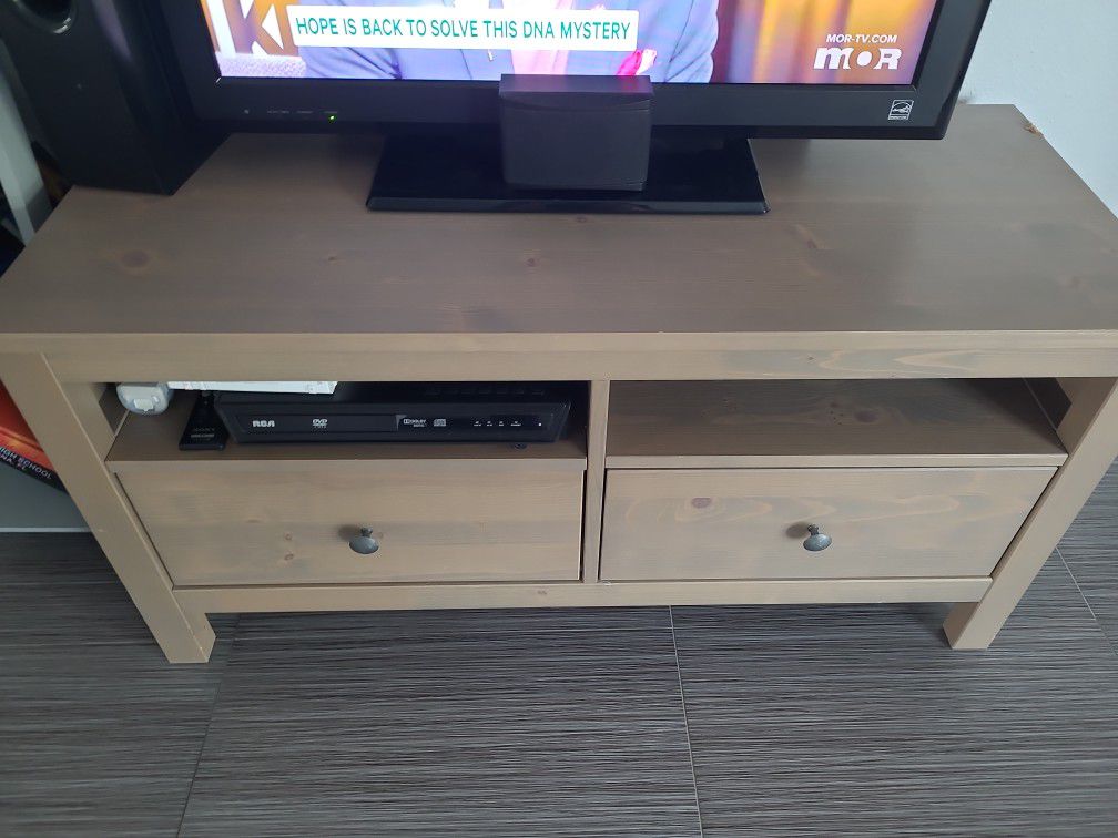 Ikea Hemenes TV Stand
