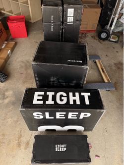 BRAND NEW Eight Sleep Pod 4 Ultra (hub, base, cover all included)-king size