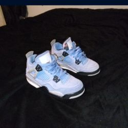 Nike Air Jordan 4 Retro