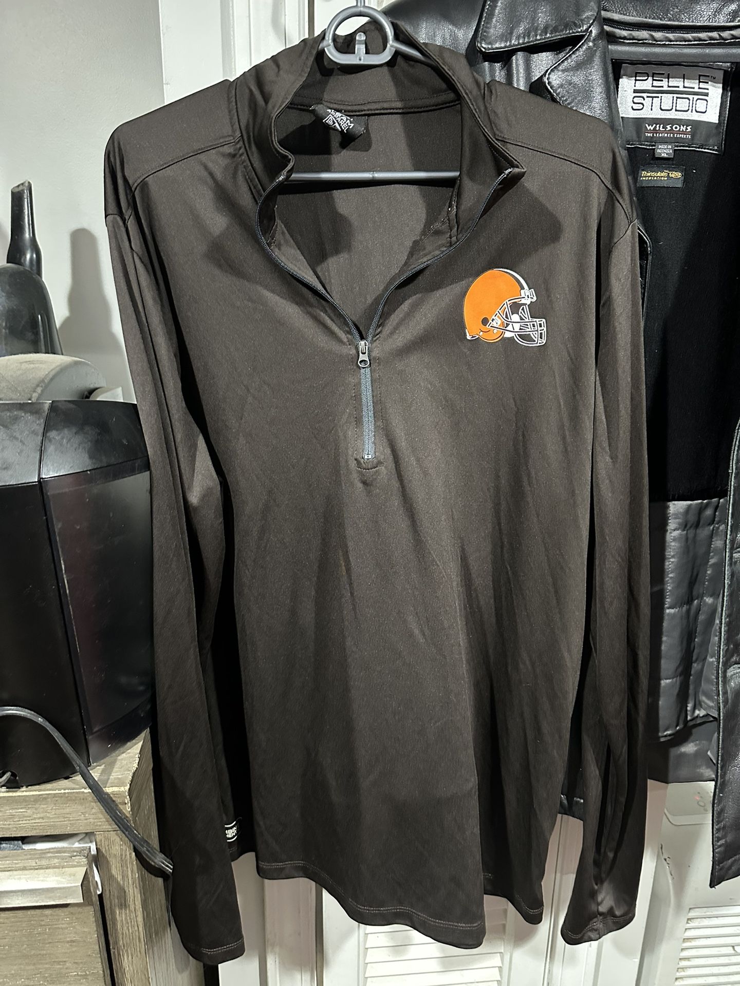 XL Cleveland Browns 3/4 Zip Long Sleeve