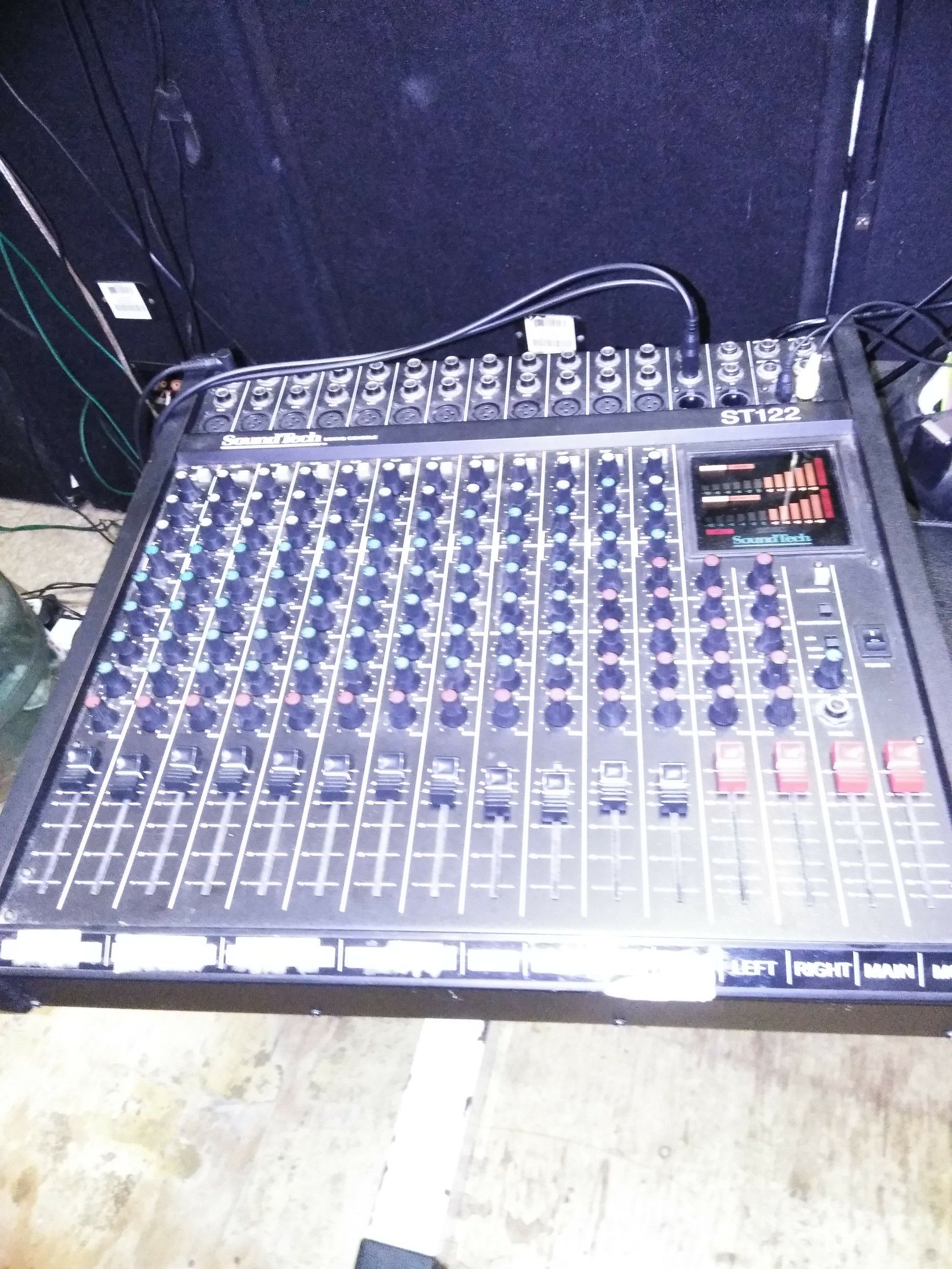Sound tech ST122