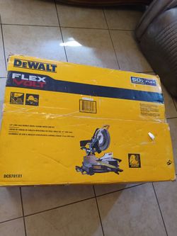 DEWALT
60V Lithium-Ion 12 in. Cordless Sliding Miter Saw (Tool Only)
