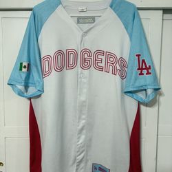 Los Angeles Dodgers Mexican Heritage Night 2023 SGA Jersey Size XL