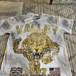 Vale Tee Shirt Medium 