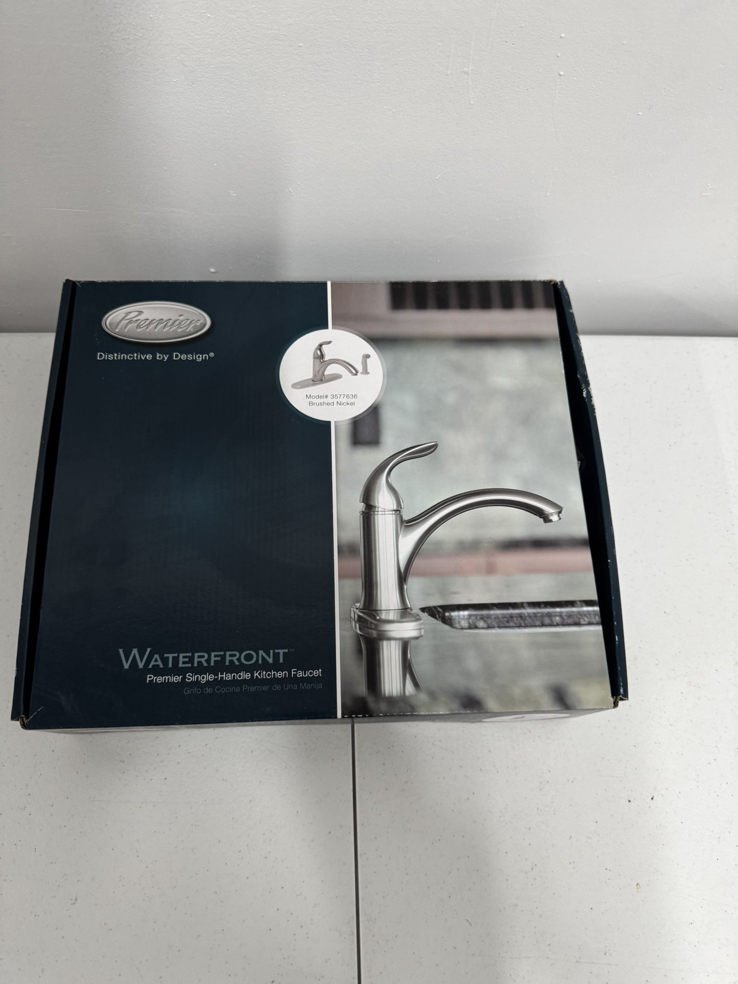 WATERFRONT Premier Single-Handle Kitchen Faucet