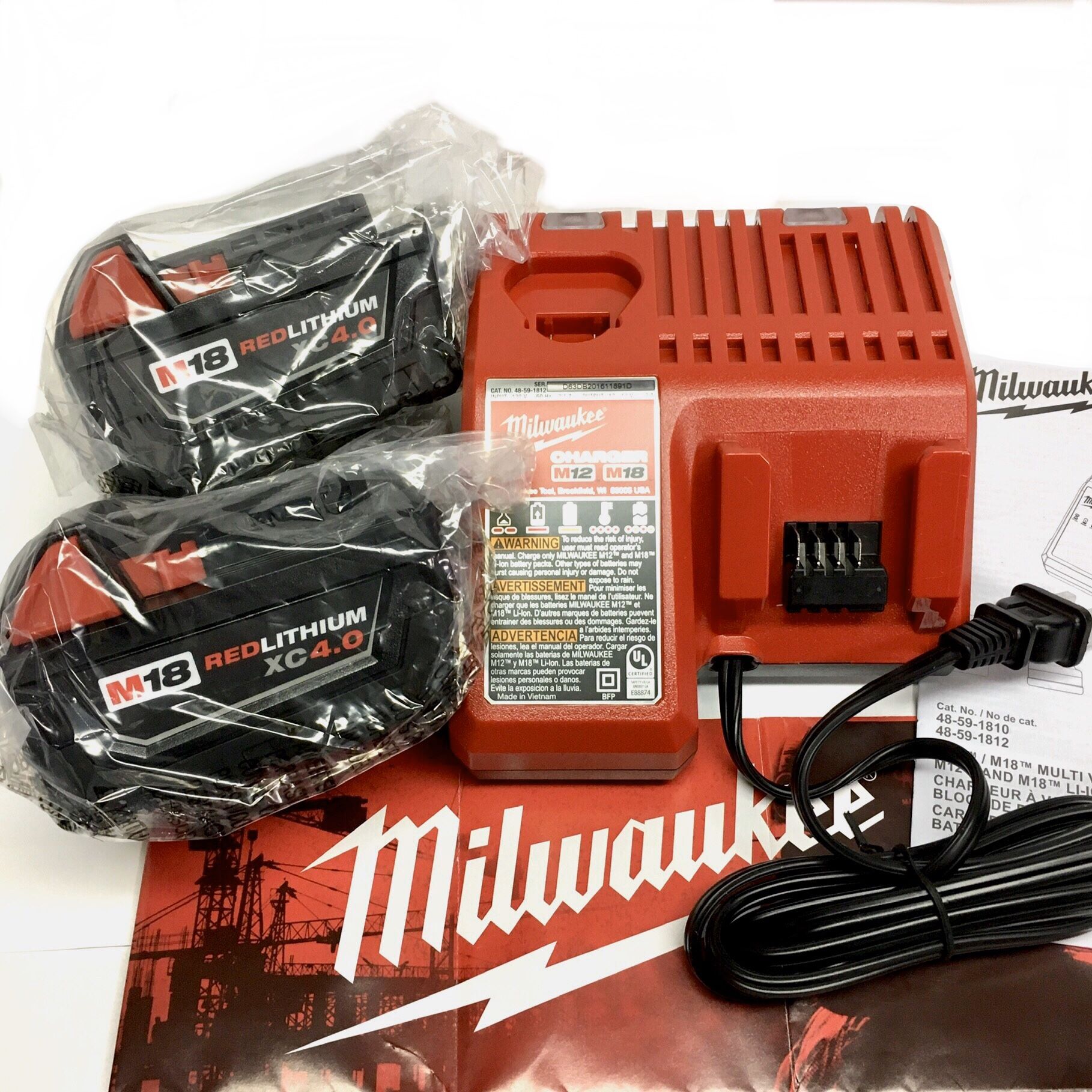 LOT 3 - NEW! (2) Milwaukee M18 XC 4.0 Battery + (1) Charger Dual Extended REDlithium m12 18v 4 rapid super