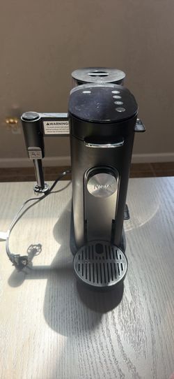 Ninja single serve pods and grounds coffee maker with integrated milk frother