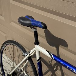 Trek 1000 Road Bike