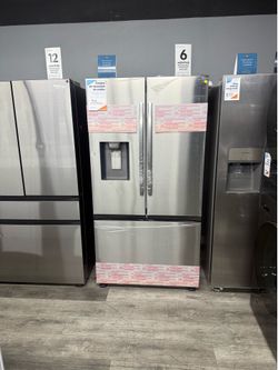 Samsung - 31 Cu Ft Mega Capacity 3-Door French Door refrigerator With Four Types Of Ice In stainless steel 🥶❄️