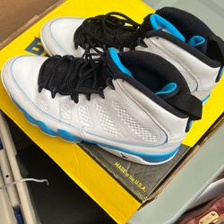 Jordan Sneakers