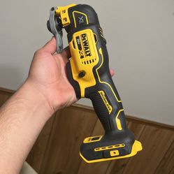 DeWalt XR Oscillating Multi Tool (Tool Only)