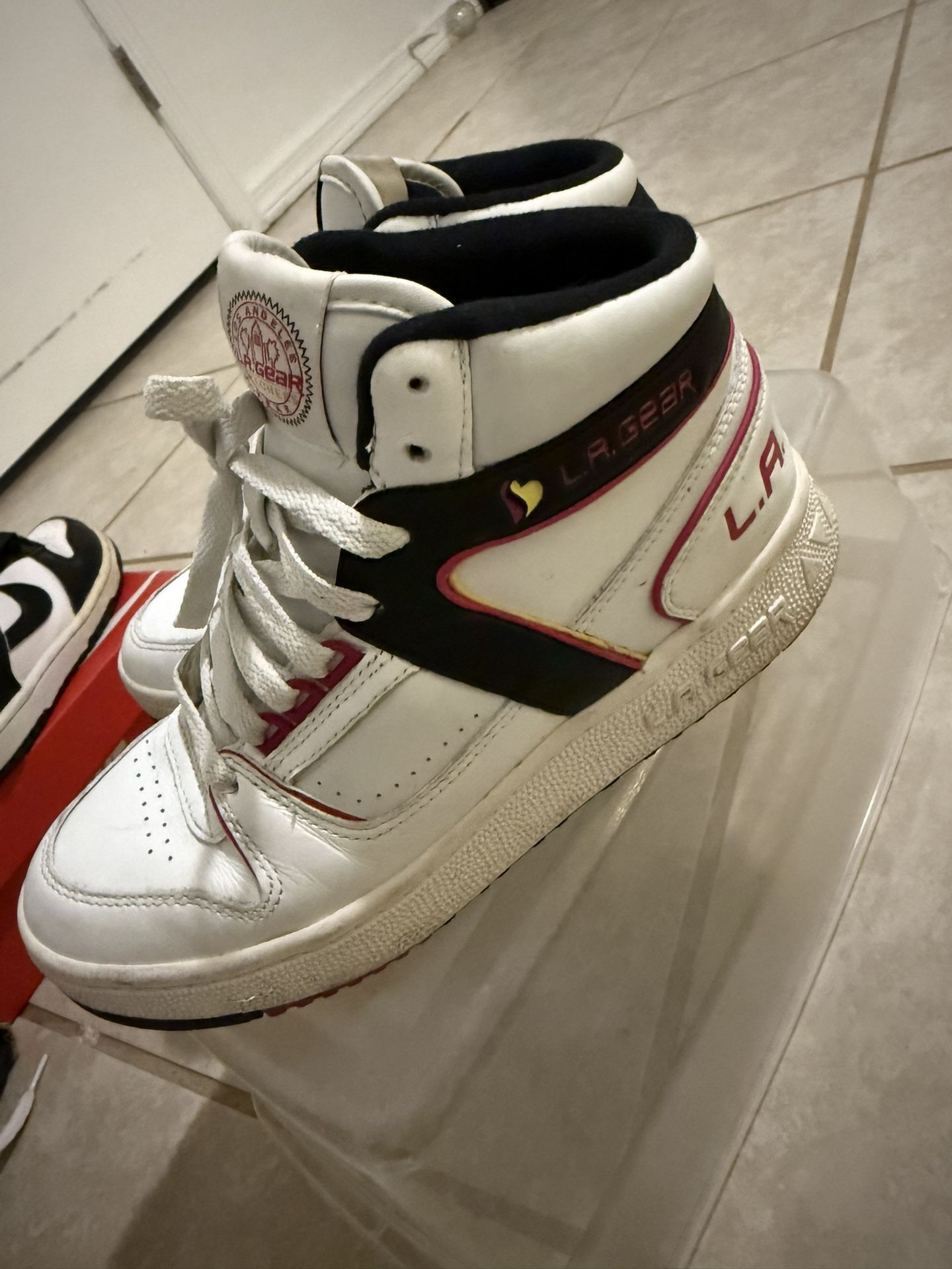 90s Retro LA Gear Size 6 $50
