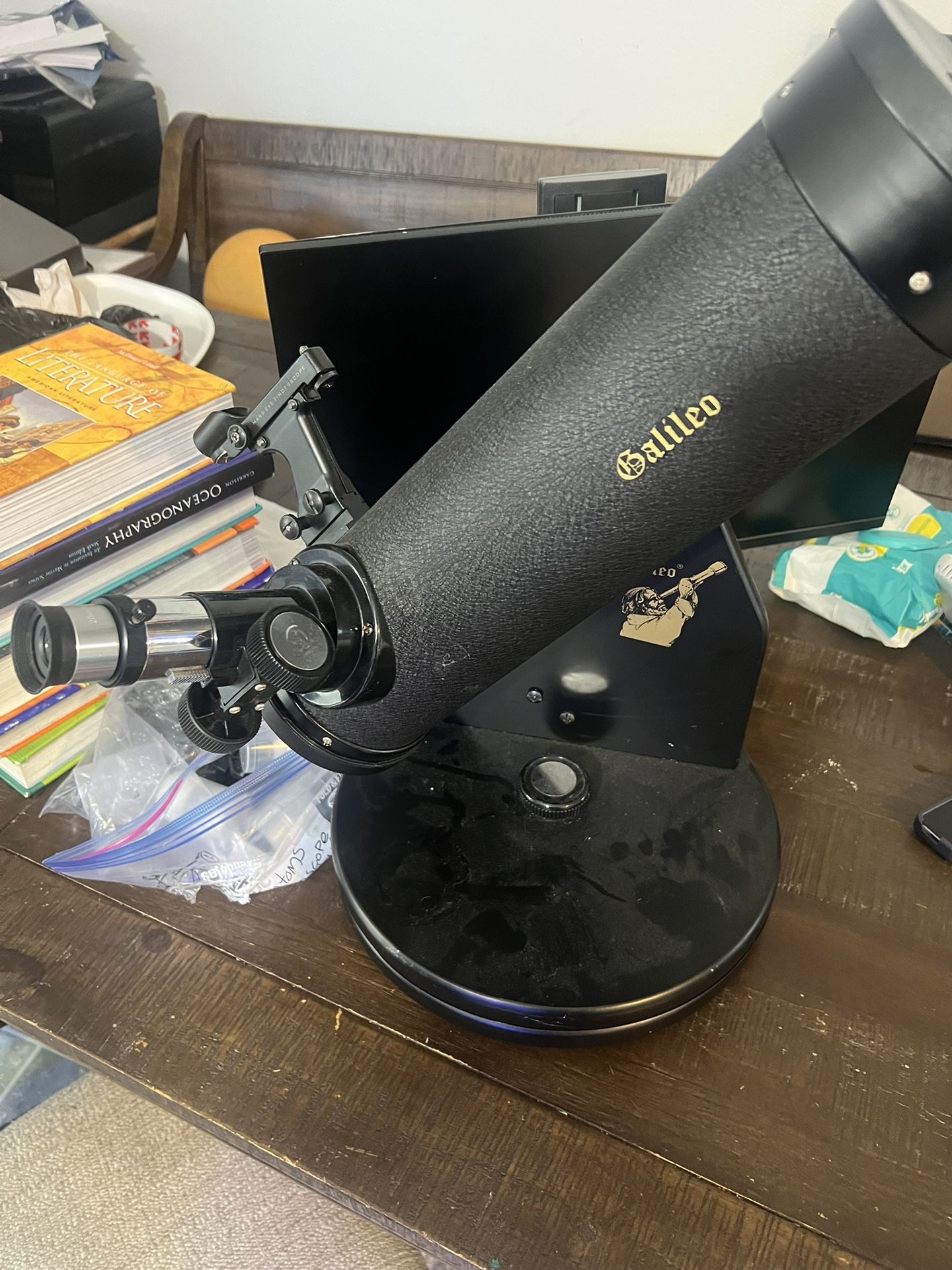Galileo Telescope With Lenses And Phone Mount