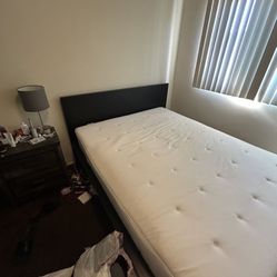 QUEEN MATTRESS & BED FRAME