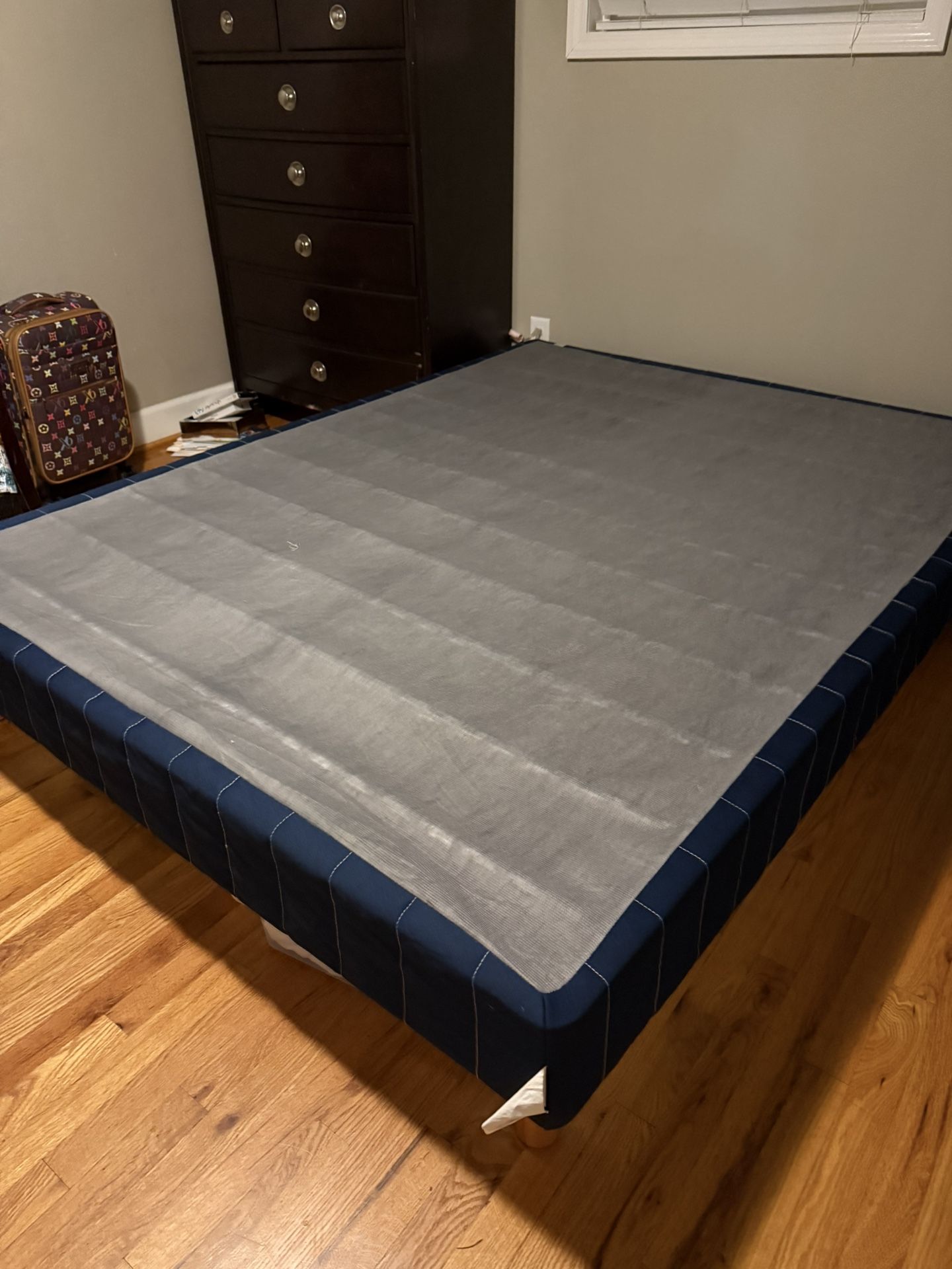 Nice Simple Queen Size Bed Frame, Low On The Ground
