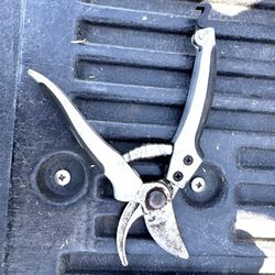  gardener Clipper Used But It’s Still In Good Condition