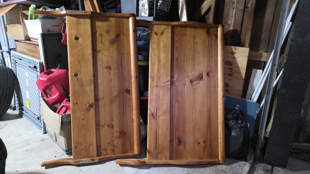 Full Size Wooden Bed Frame – Complete Set