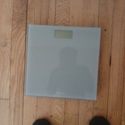 Weight scale