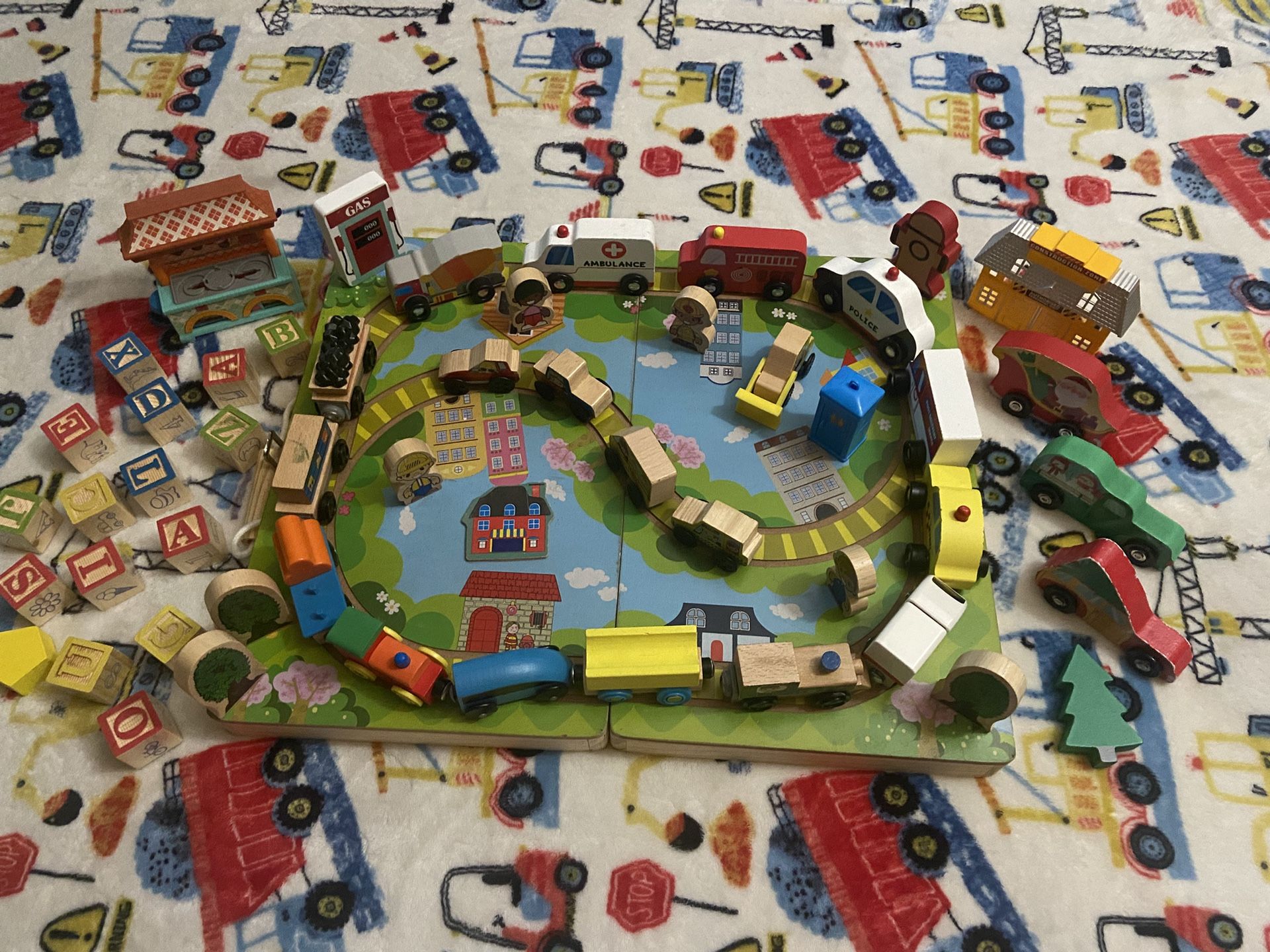 All Wooden Pieces Toy Train Set