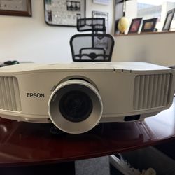 Epson power lite 4300