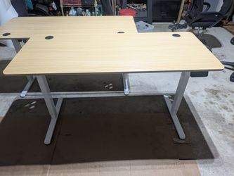 Office desk with stand up motor