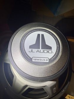 JL Audio 12” 500rms sealed box