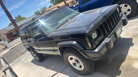 1997 Jeep Cherokee SUV Black