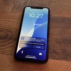iPhone 11 64GB Unlocked Carrier 