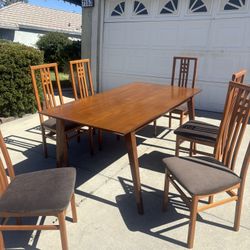 Dining Table With 6 Chairs 